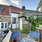 2 Bed In Whitby Oc-r031 Robin Hood's Bay